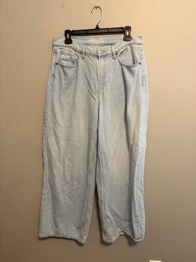 Old Navy Light Blue Straight Leg Women's Jeans